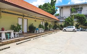 โรงแรมนางรอง